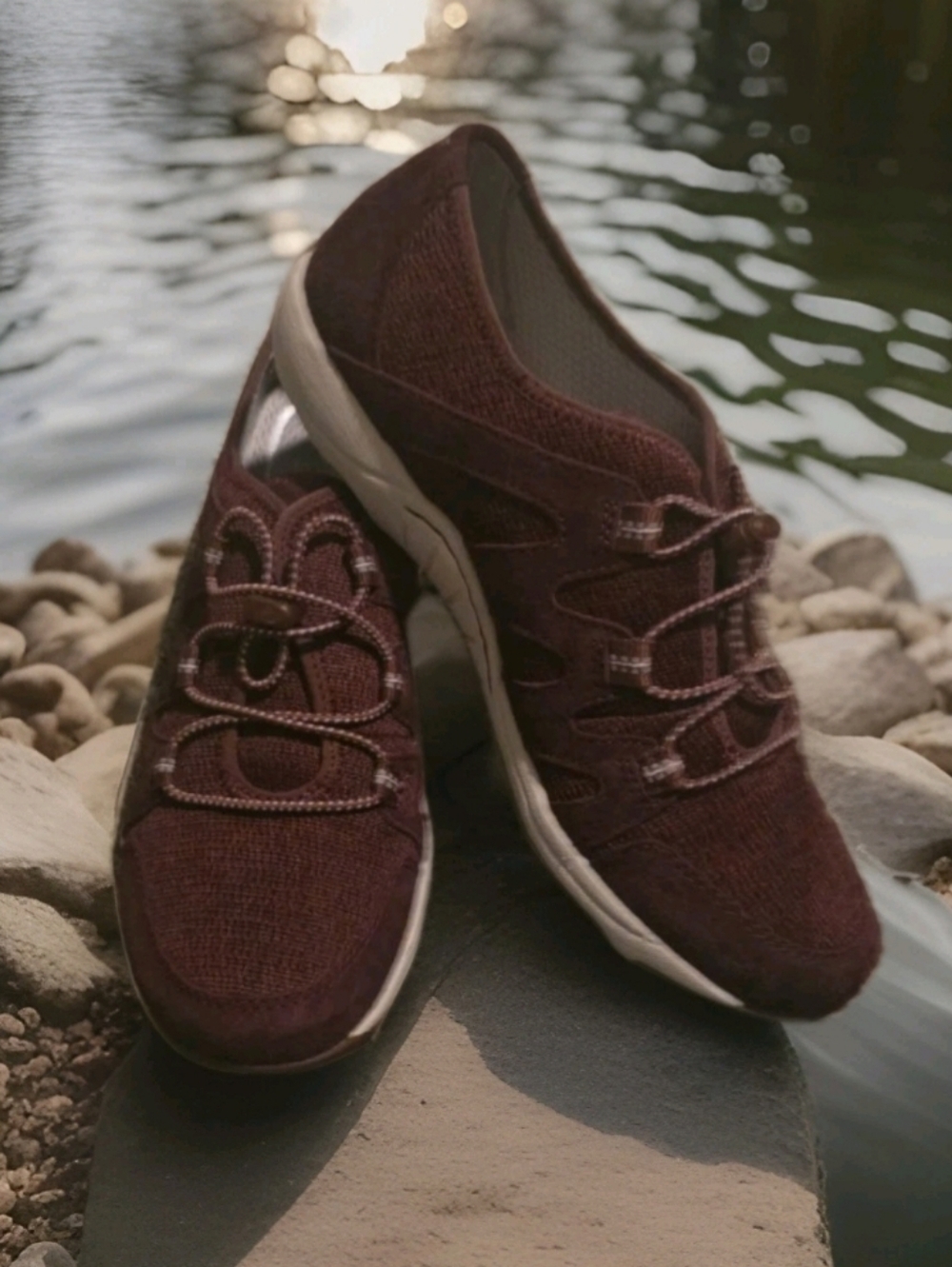 DANSKO Womens Holland  Wine Suede& Mesh Sneaker EU 38 US 7.5.